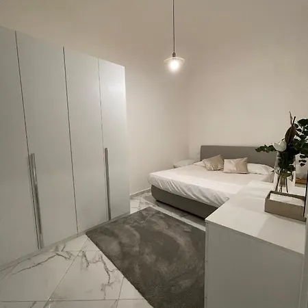 Affitta Tra Mari E Monti Apartmán *